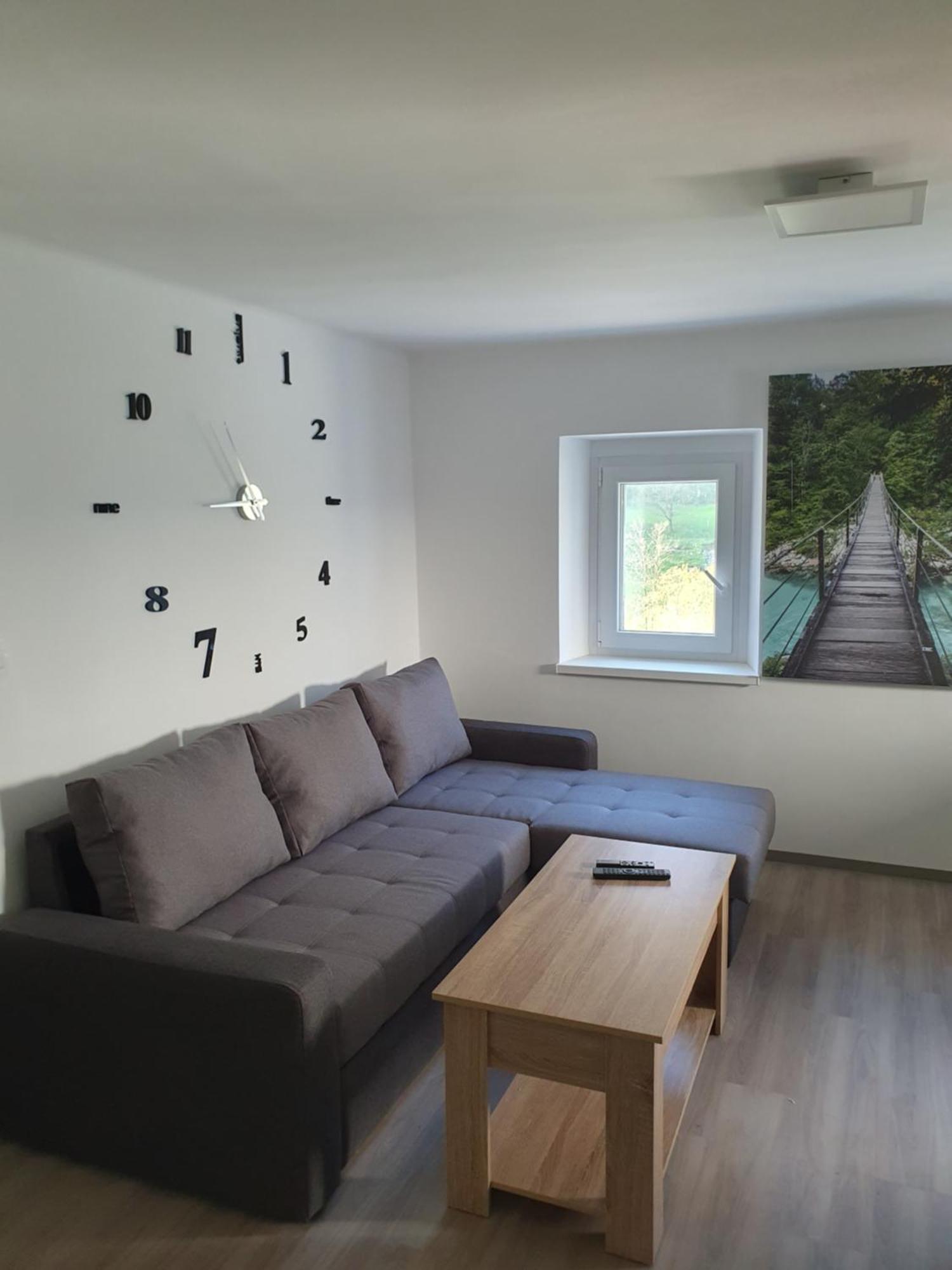 Apartment Ledince Most na Soči Exterior foto